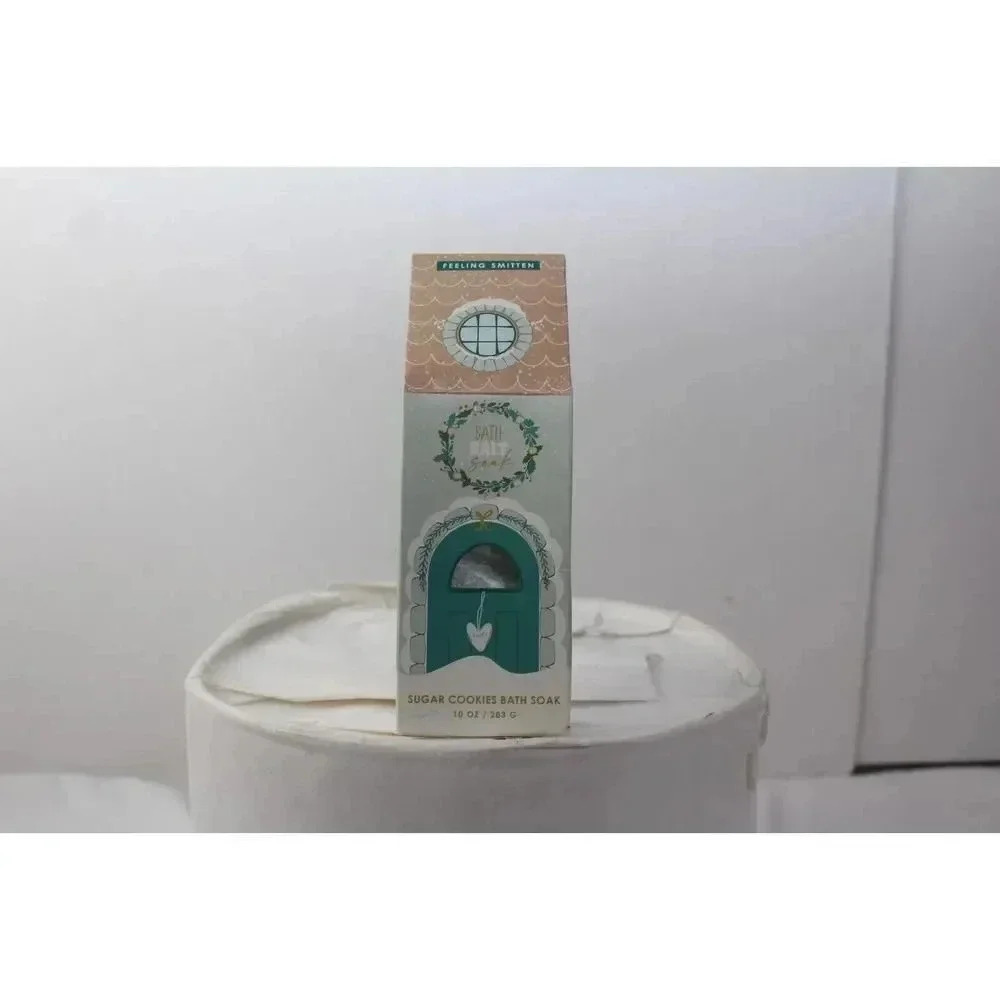 Feeling Smitten Holiday Salt Soak - Sugar Cookie 10oz Christmas Stocking Stuffer